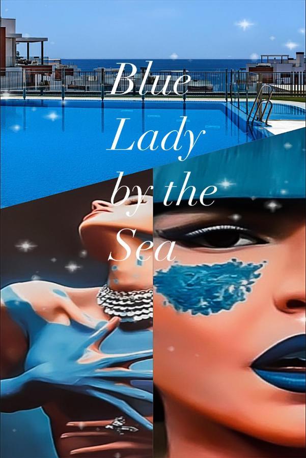 Blue Lady By The Sea Apartment Фуeнхирола Екстериор снимка