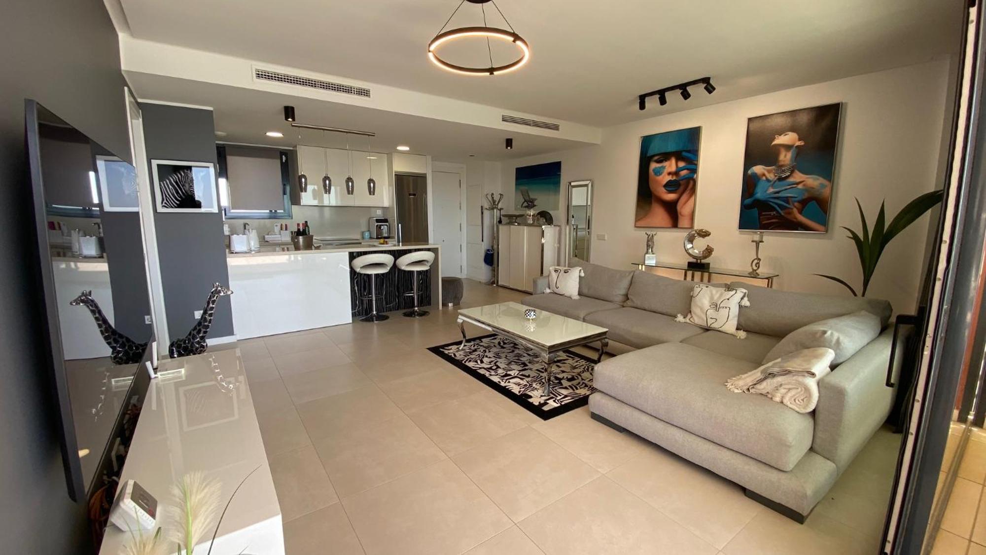 Blue Lady By The Sea Apartment Фуeнхирола Екстериор снимка
